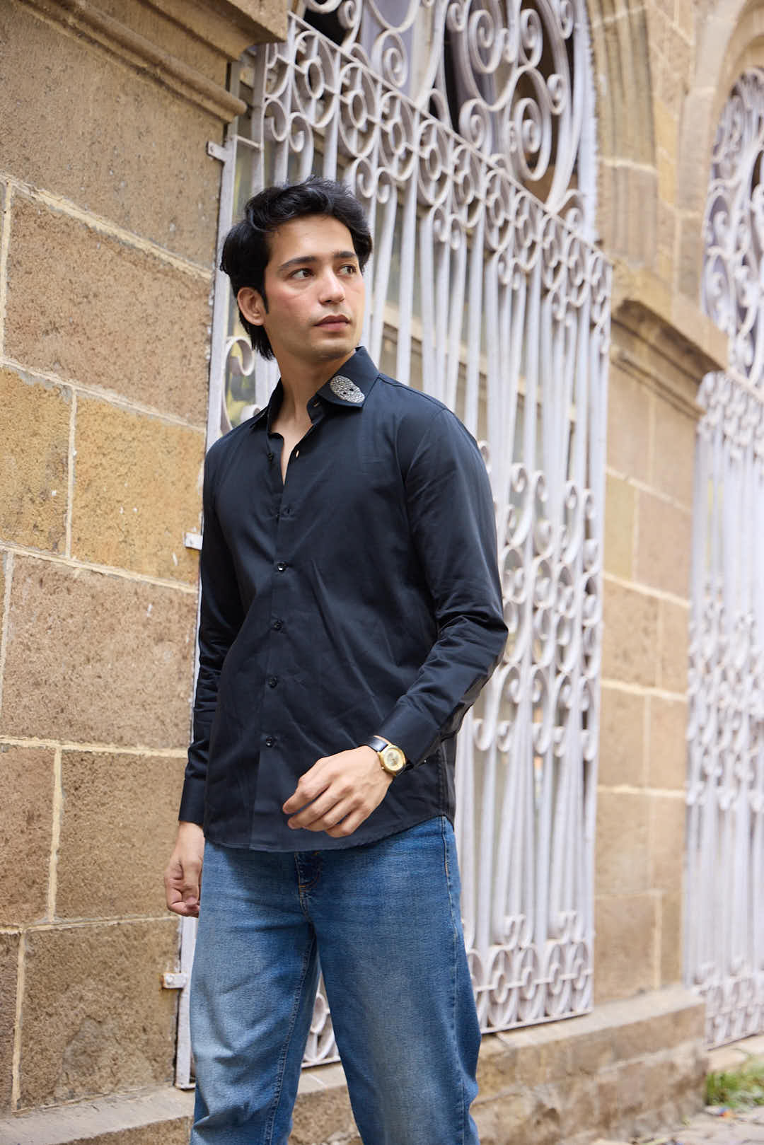 Embroidered Skull Collar Shirt