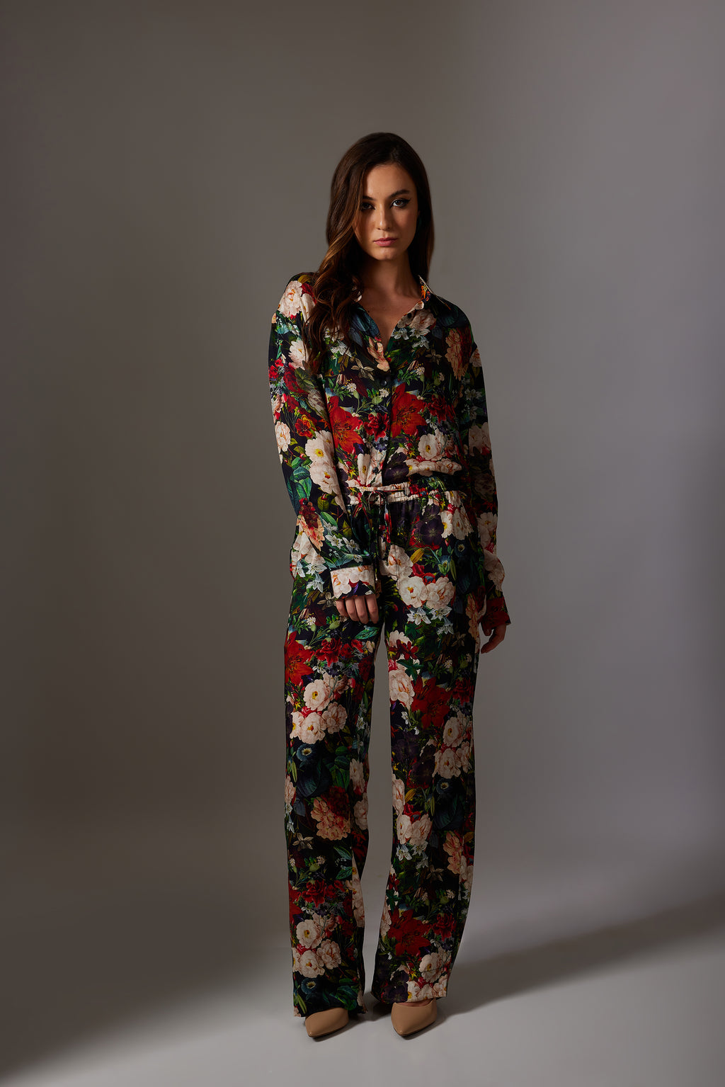 CANCLINI RED ROSE PRINT BLACK SHIRT