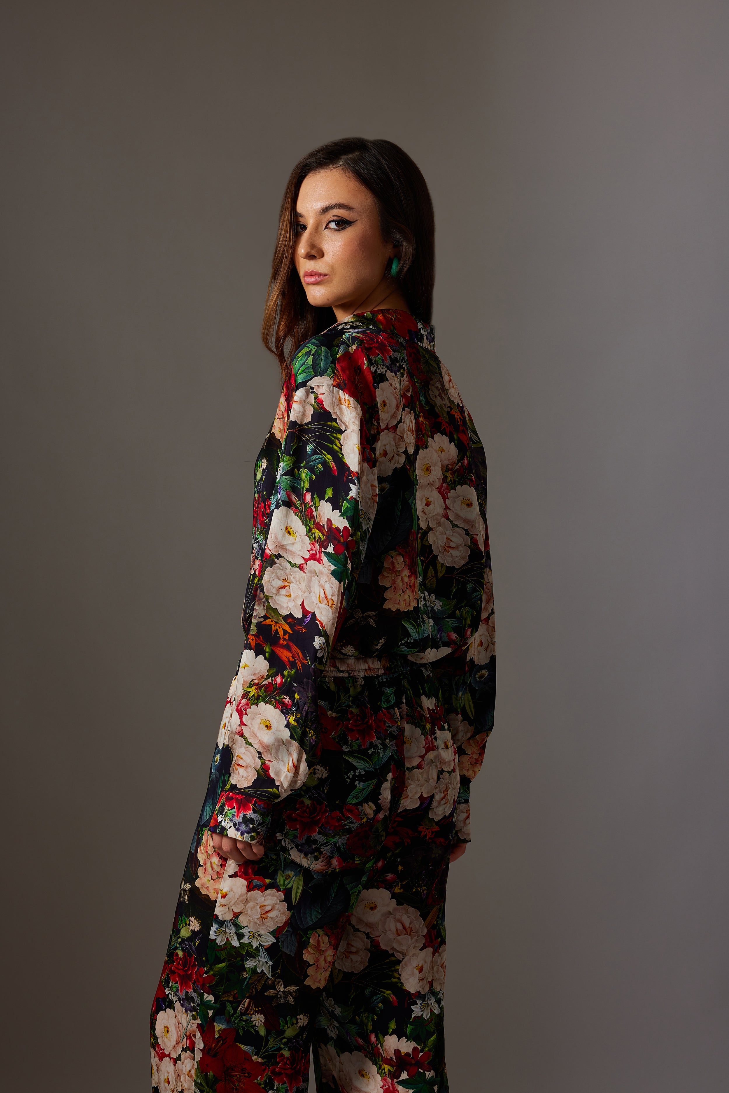 CANCLINI RED ROSE PRINT BLACK SHIRT