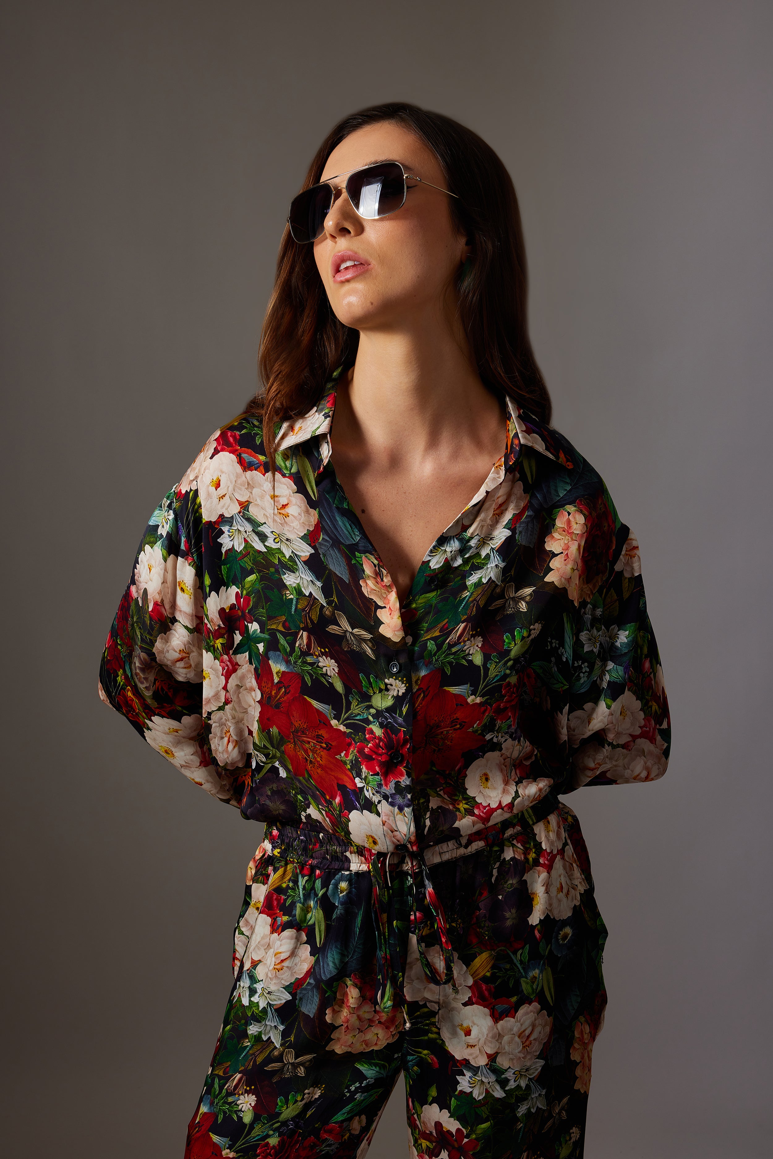 CANCLINI RED ROSE PRINT BLACK SHIRT